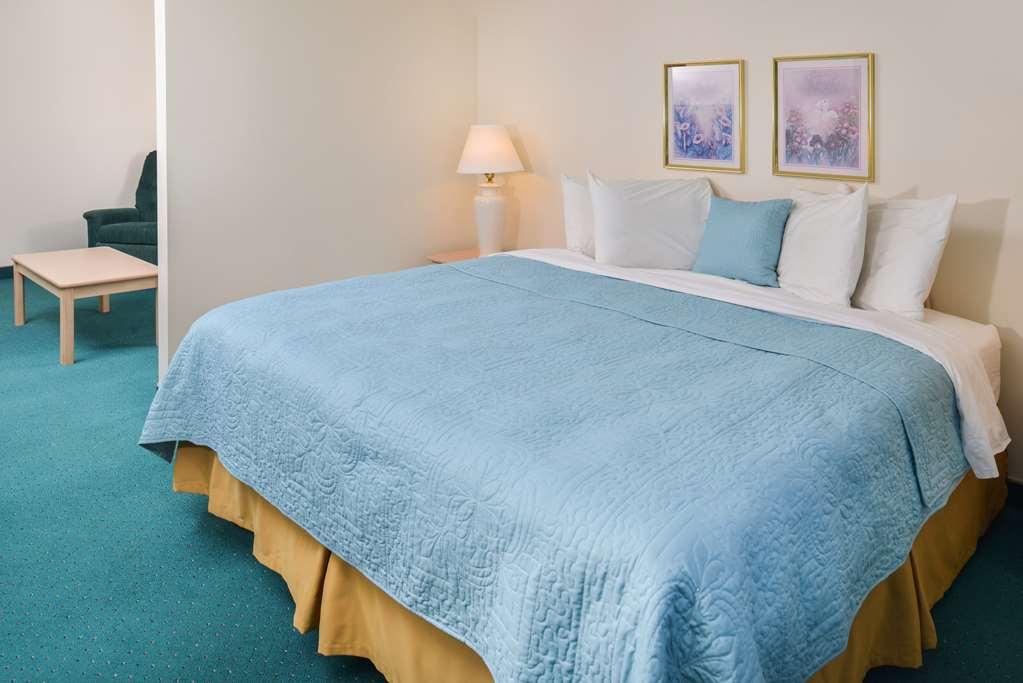 Americas Best Value Inn & Suites - Bluffton Quarto foto